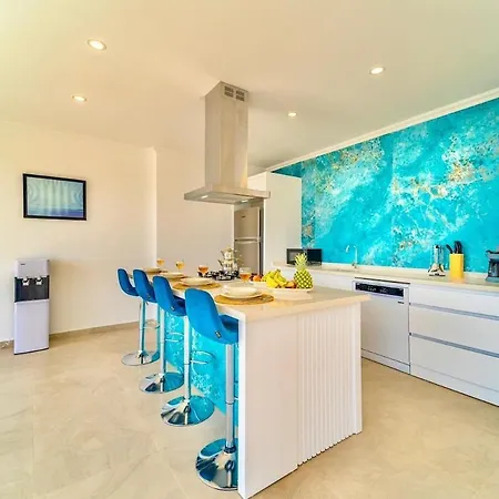 Can Villa